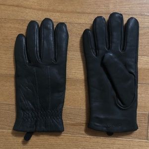 Calvin Klein black leather gloves